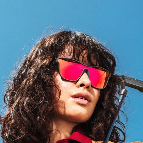 goodr Sunglasses - VRG  Voight-Kampff Vision - Medium Frame - Picture 9 of 10